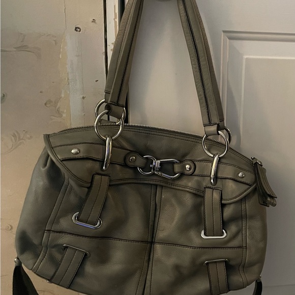 B Makowsky Grey leather Satchel Nickel Hardware Buckle Detail. Great condition - Picture 2 of 9